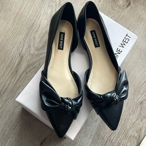 Women's Bannie D'orsay Pointy Toe Dress Flats, black. Size 7